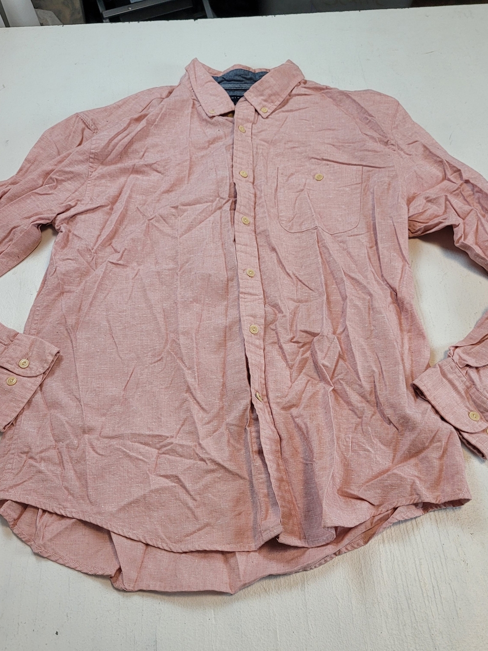 Tommy Hilfiger Men's Light Pink Button-Down Shirt